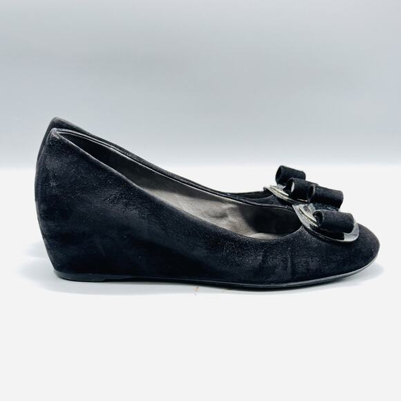 Stuart Weitzman Shoes Womens 8.5 Black Suede Wedge Bow Slip On Made Spain - Picture 4 of 10